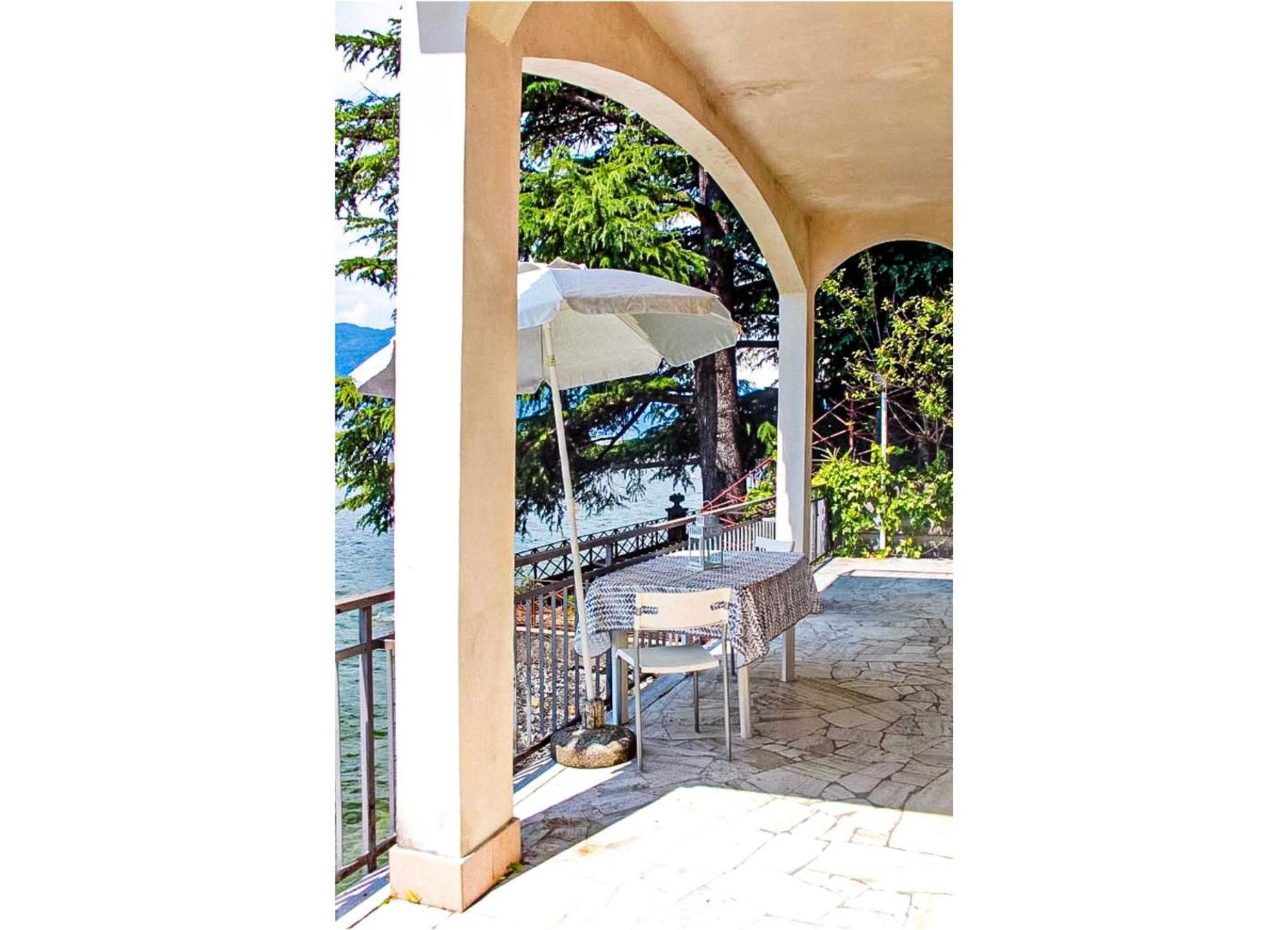 Casa Spiaggia 브레쪼 외부 사진
